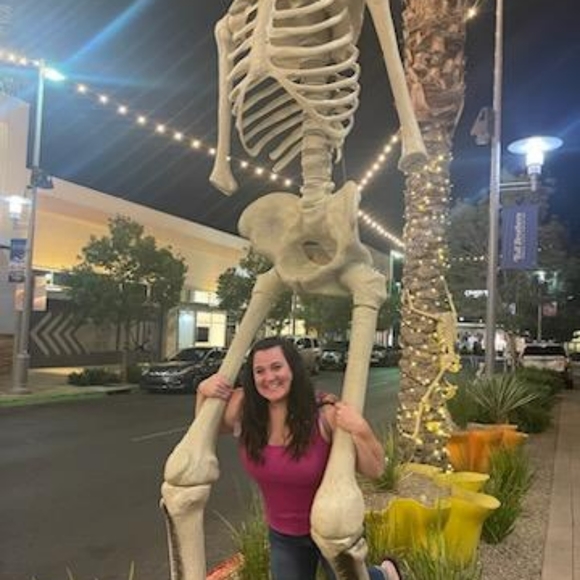 Meet your Posher, Sarah - Picture 3 of 6